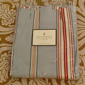 (2) Pottery Barn Shower Curtains! 💙💚